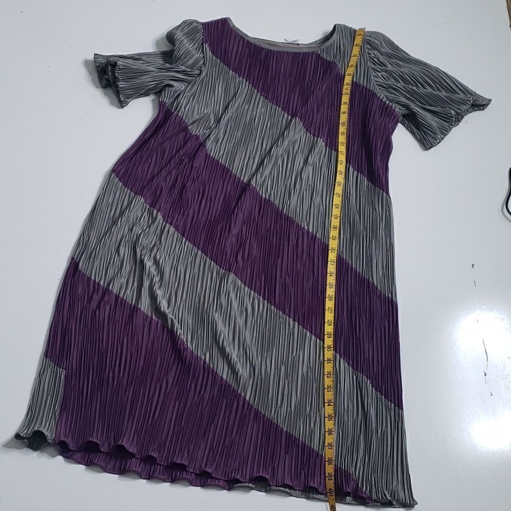 VINTAGE purple and silver gray Stripped balloon sleeves Crinkled Dress - Picture 7 of 9